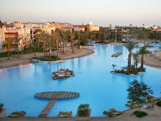 Crowne Plaza Resort Sahara Sands Port Ghalib Exterior photo